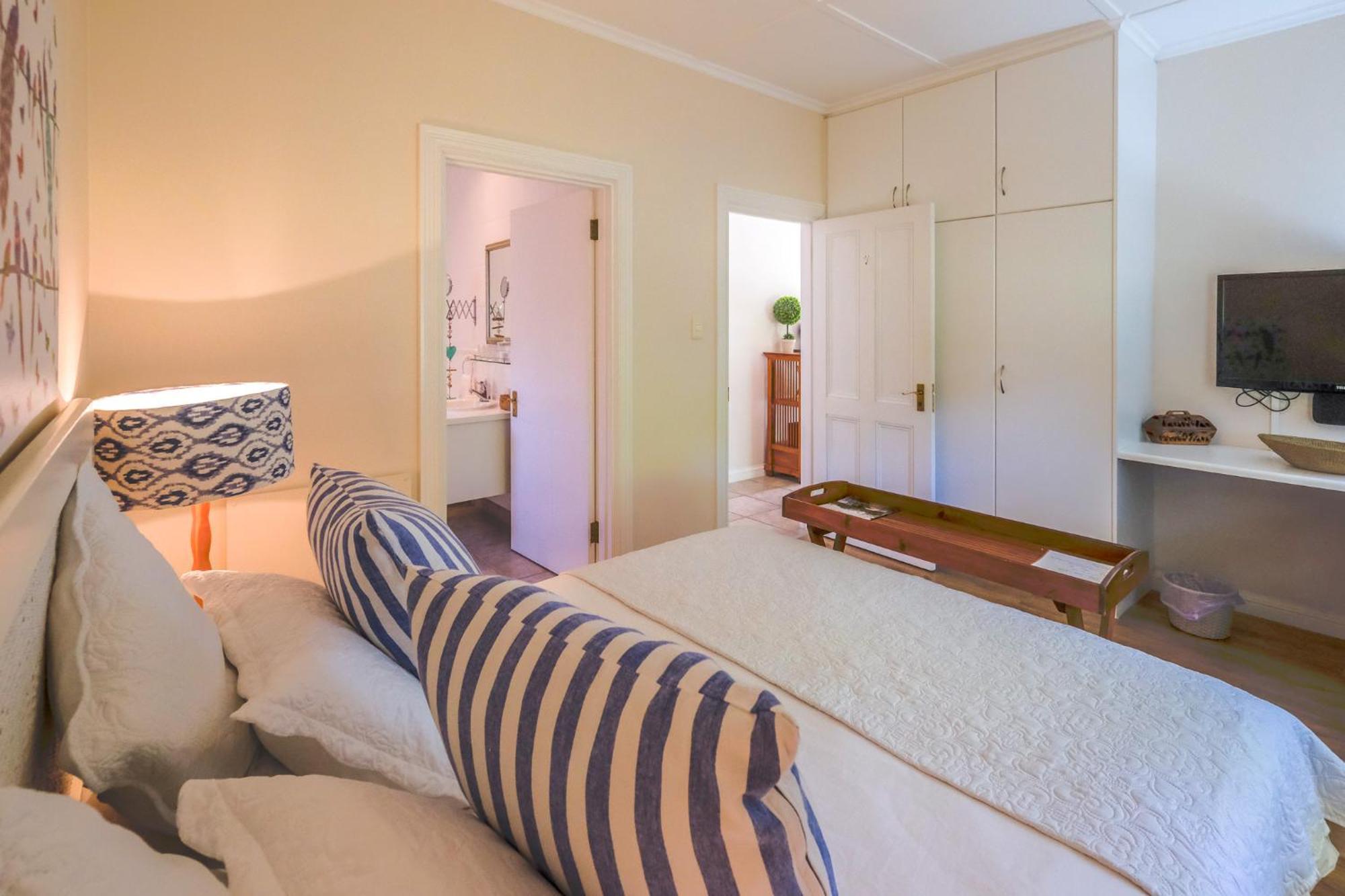 Oude Berg Guesthouse - 10 Caledon Street George Chambre photo